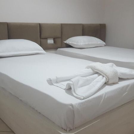 B & D Apartment Saranda Kültér fotó